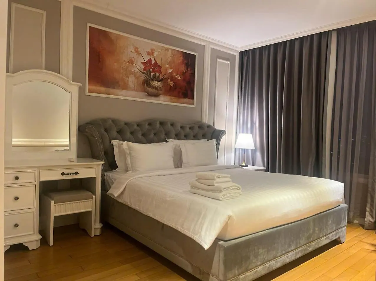 Leman Luxury Suites Ho Chi Minh City Apartment