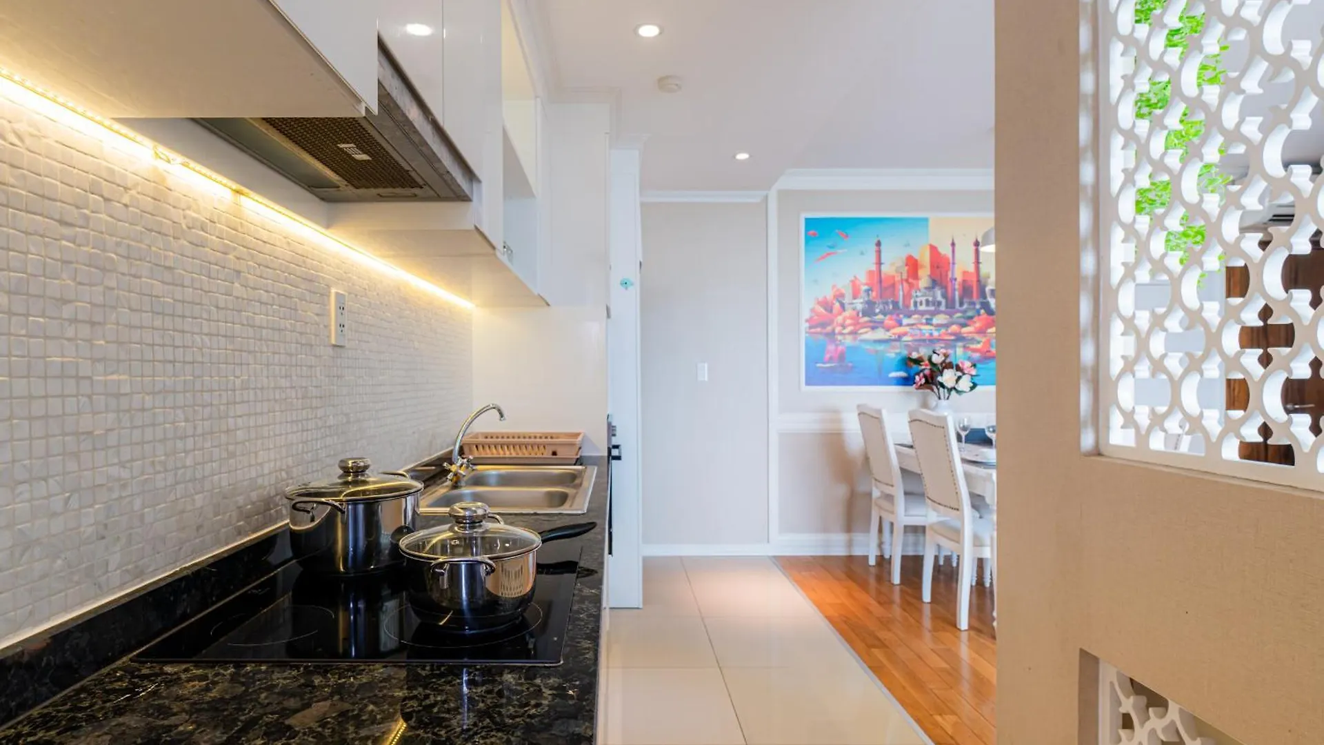 Leman Luxury Suites Ho Chi Minh City Apartment