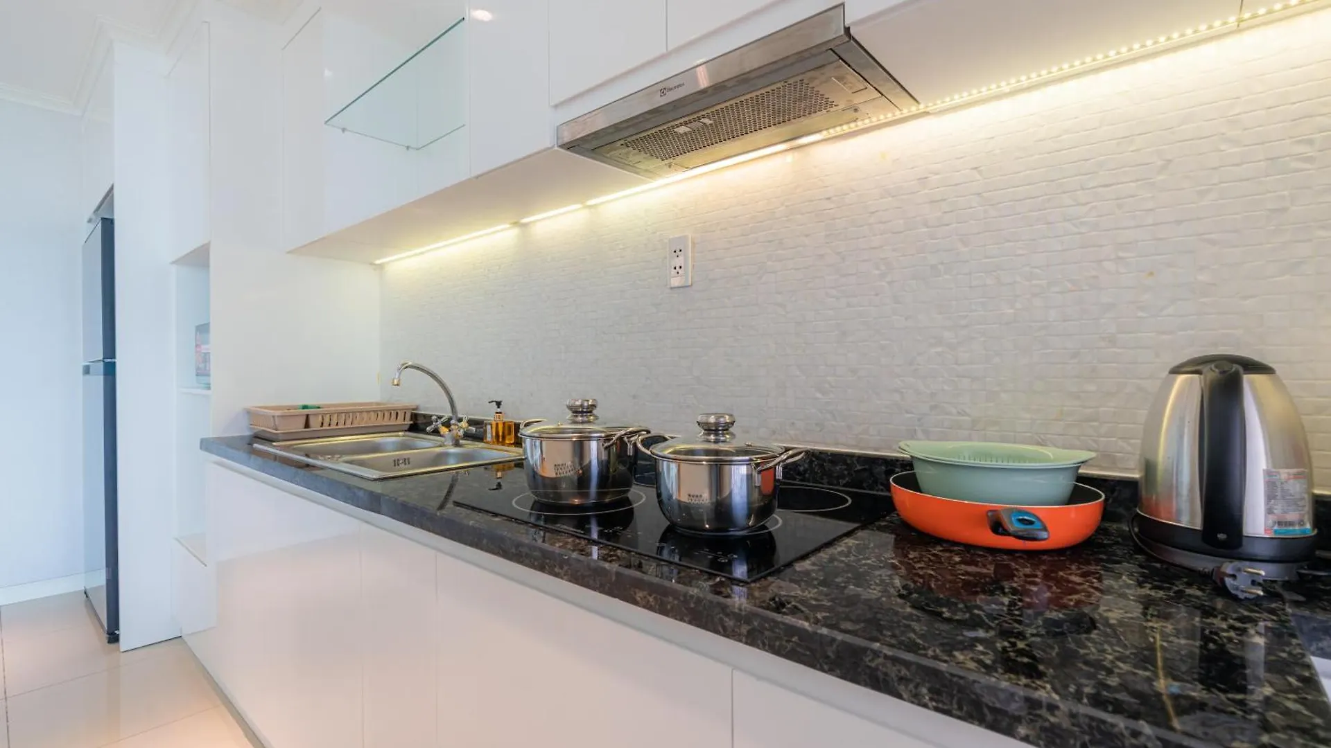 Leman Luxury Suites Ho Chi Minh City 0*,